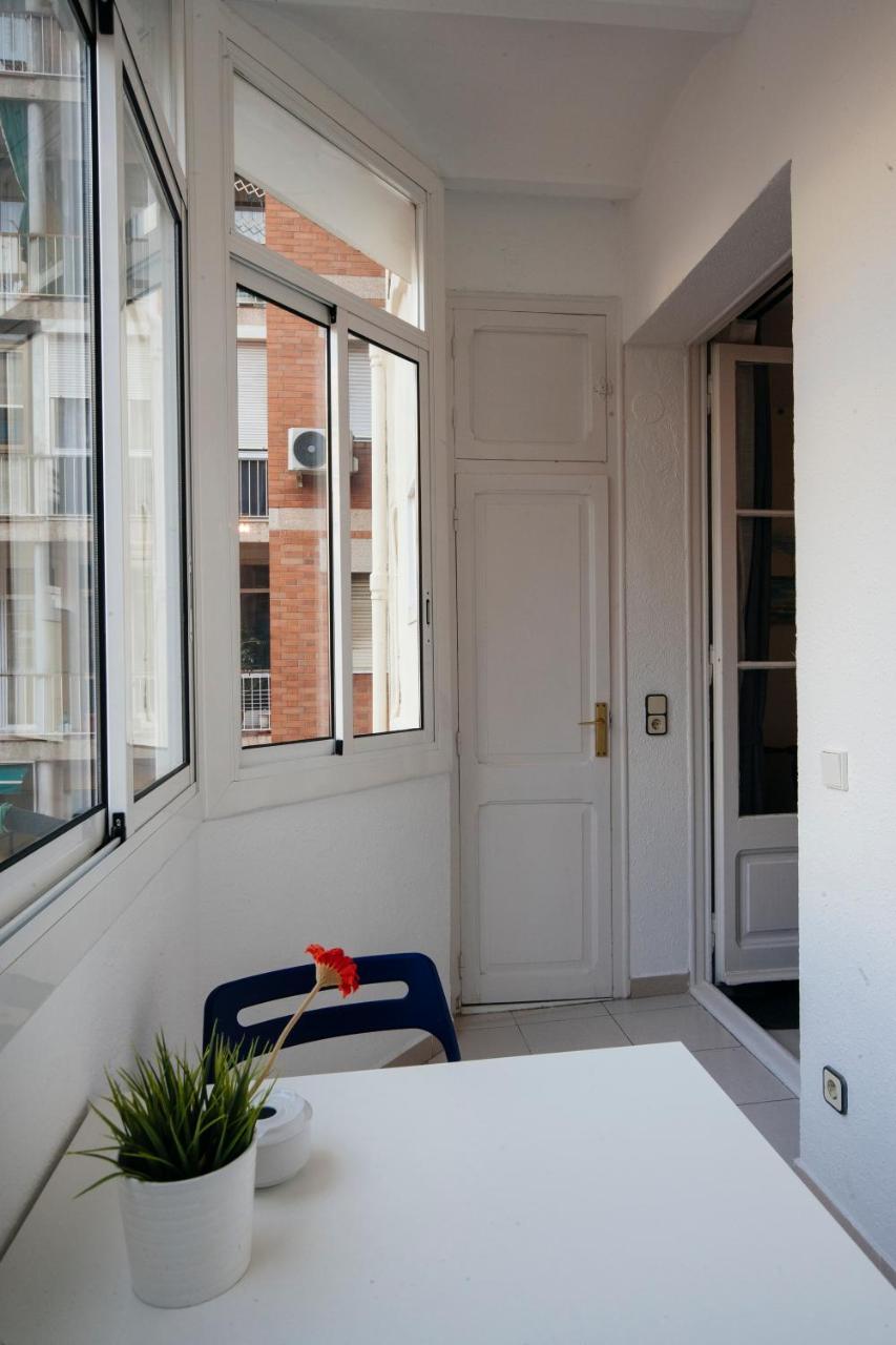 Apartamento Eixample Sants Estacio Барселона Экстерьер фото
